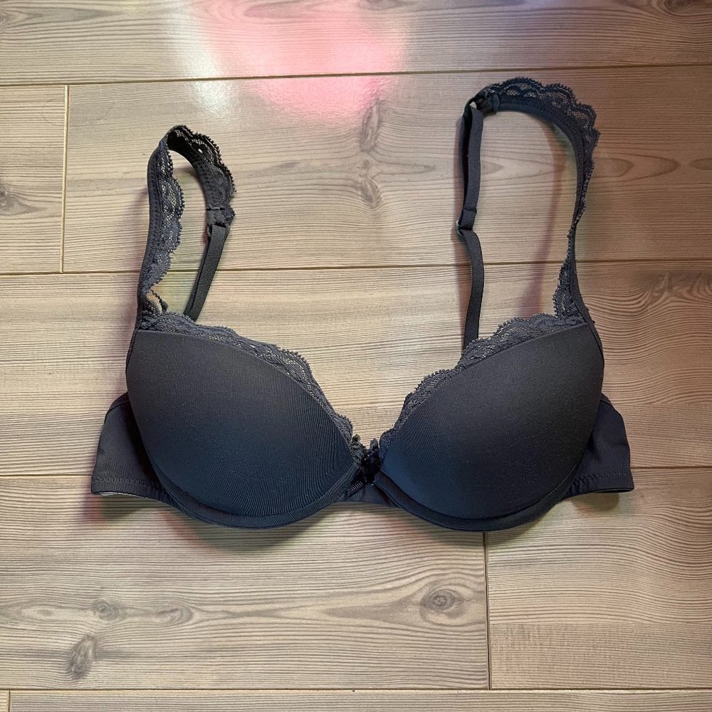 Gilly Hicks Demi Push Em Up Bra 34A